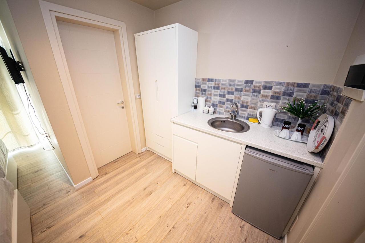 Villa Abiori Ksamil Eksteriør billede